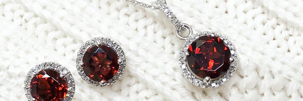 January Birthstone - Garnet  Laterra Gemstones and Crystals