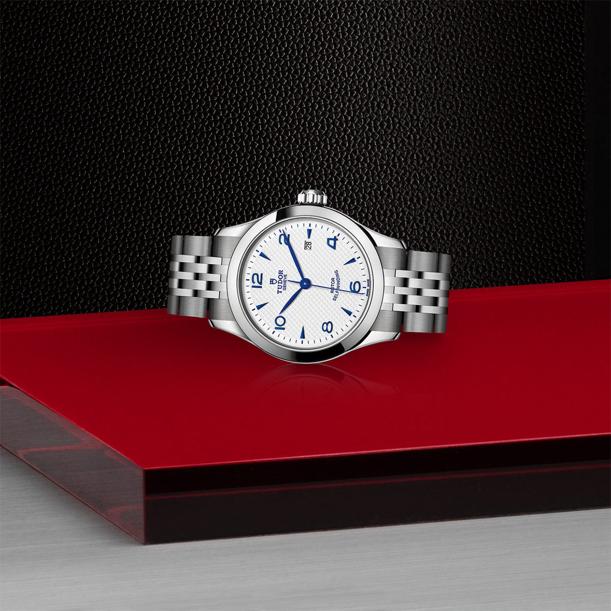 Tudor 1926 clearance blue