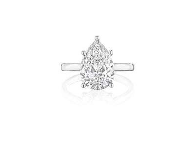 Reasons You May Love a Pear-Shaped Engagement Ring