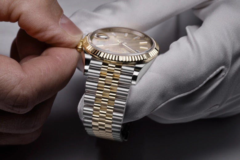 Servicing Your Rolex Watch Final Check Time Setting - Fink's Jewelers