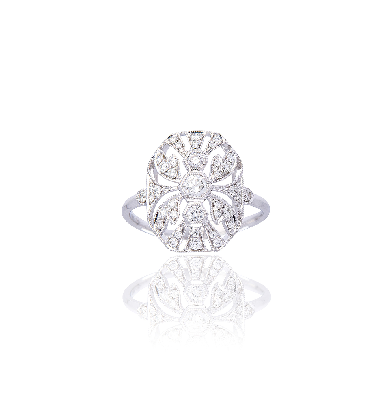 White Gold Vintage Style Diamond Ring